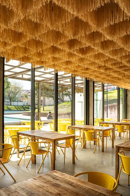 E Um Restaurante