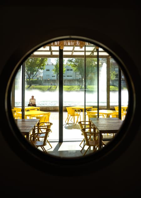 E Um Restaurante