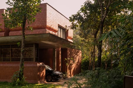 VILAKK Residence