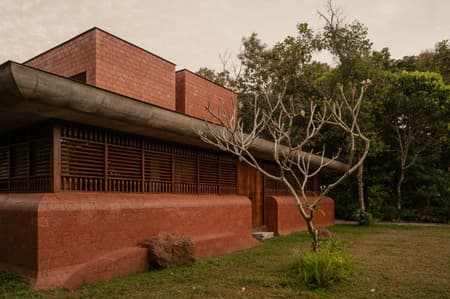 VILAKK Residence