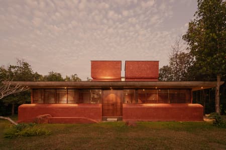 VILAKK Residence