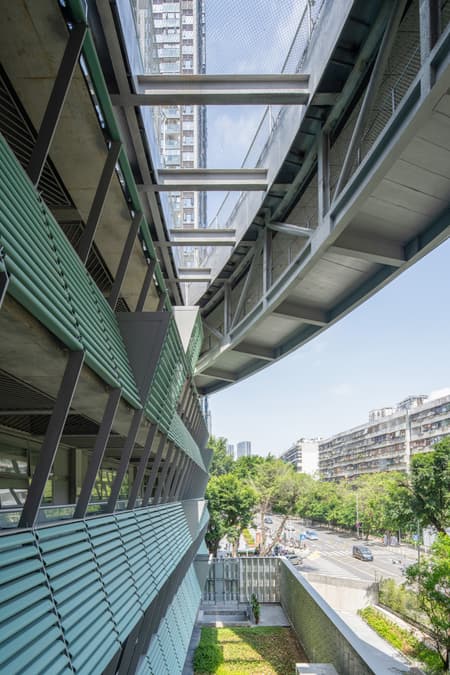 Shenzhen Art High School 