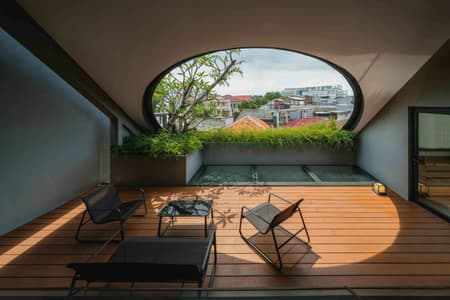 House of Dentist Couple