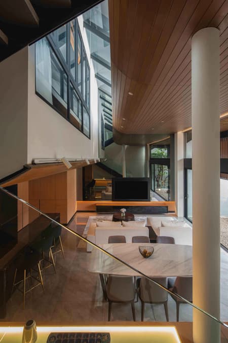 House of Dentist Couple