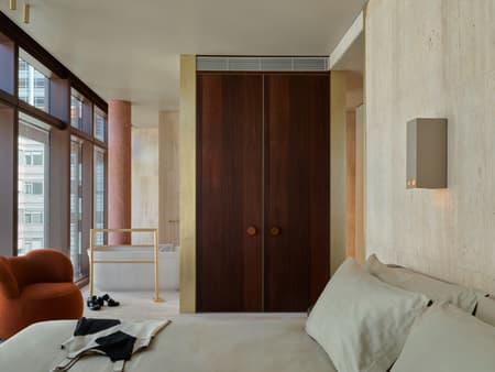 Melbourne Place Hotel 