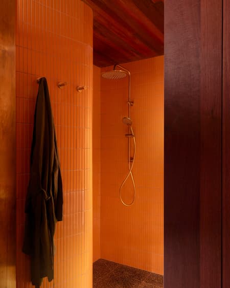 Melbourne Place Hotel 