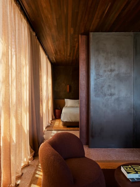 Melbourne Place Hotel 