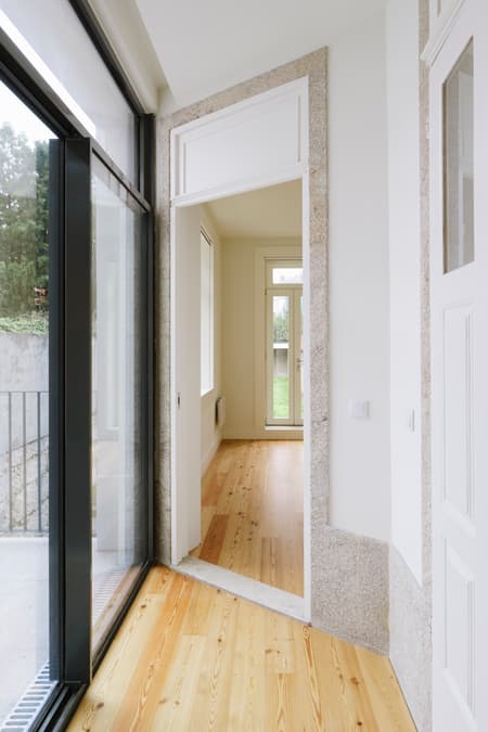 MARLIM Costa Cabral Residential Building
