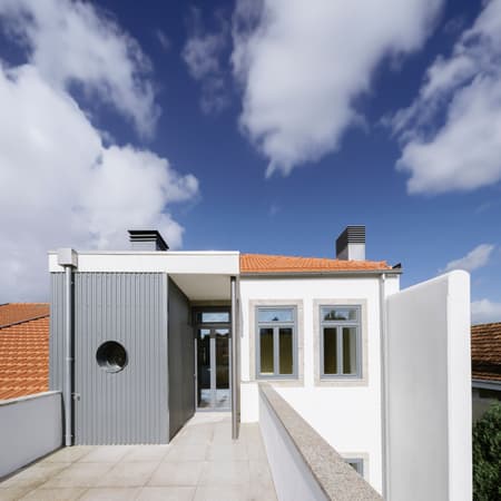 MARLIM Costa Cabral Residential Building