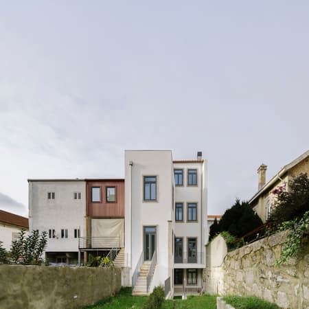 MARLIM Costa Cabral Residential Building