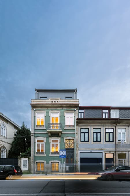 MARLIM Costa Cabral Residential Building