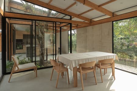 1.5-3 House