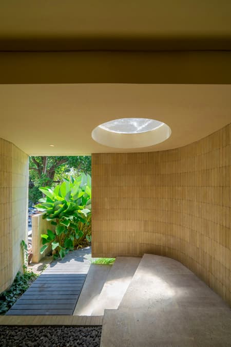 Sensorium Tropical Shelter