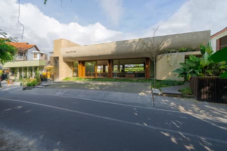 Sensorium Tropical Shelter