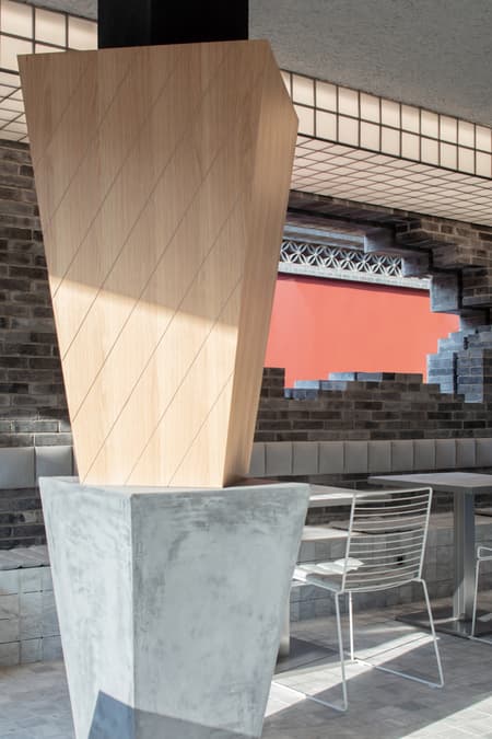 JM Café, White Pagoda Temple in Beijing