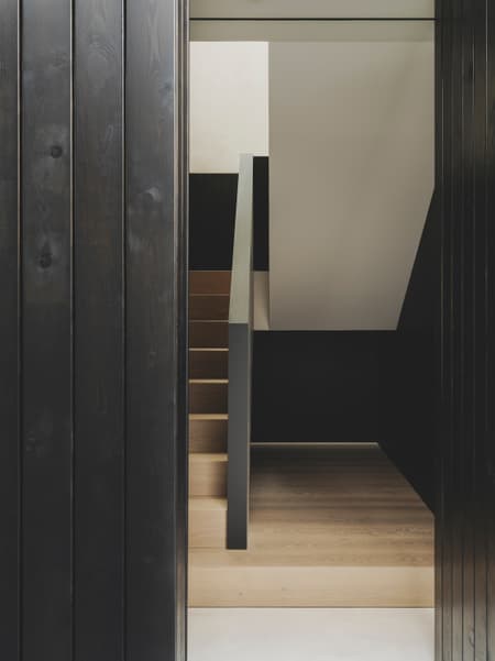 899 - S29 House