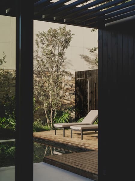 899 - S29 House