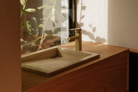 Dawn Enclosure