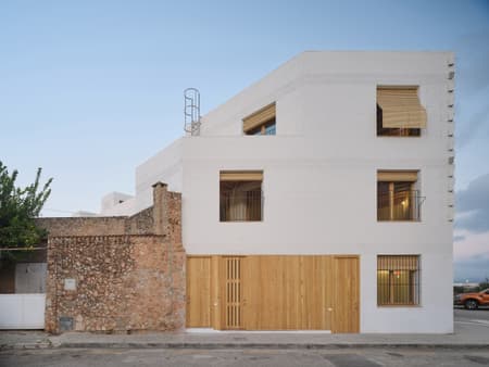 11 Social Houses in Palma