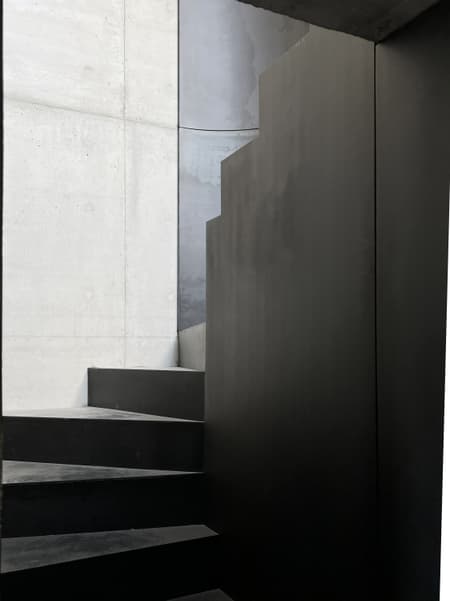 Vertical Tube House - Kam and Ly House