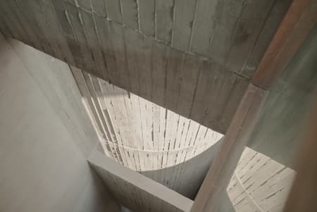 Vertical Tube House - Kam and Ly House