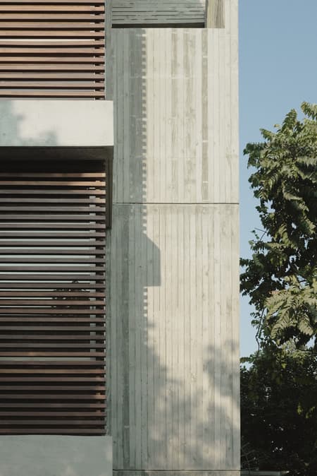 Vertical Tube House - Kam and Ly House