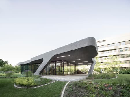 FOM University Pavilion