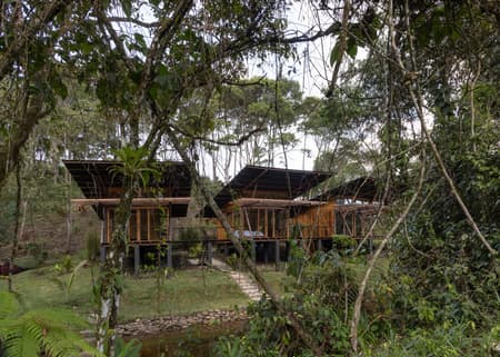 Hoguera de Madera Refuge