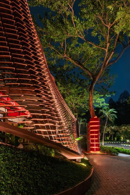 Lattice Creative Garden