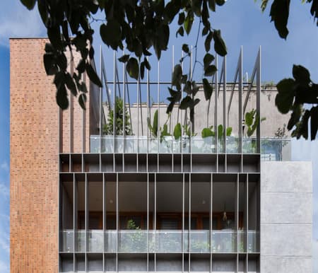 Triode Residence