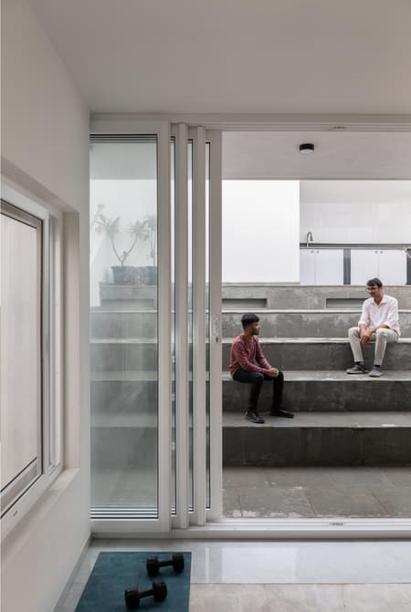 Triode Residence