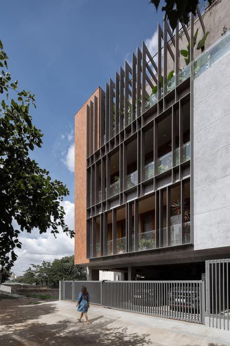 Triode Residence