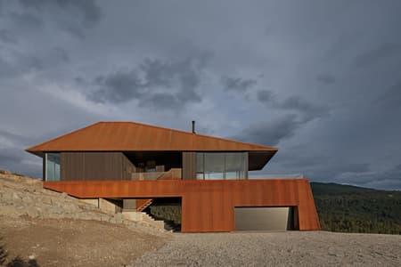 Schlotfeldt Residence 