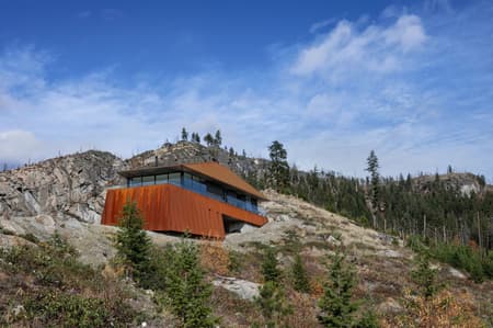Schlotfeldt Residence 
