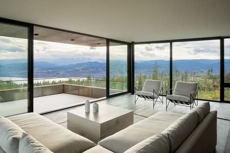 Schlotfeldt Residence 
