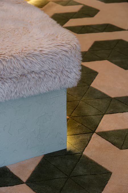 Send Location Flagship Store