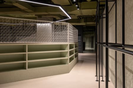 Send Location Flagship Store