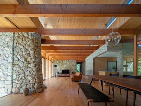 House at the Urban-Nature Threshold