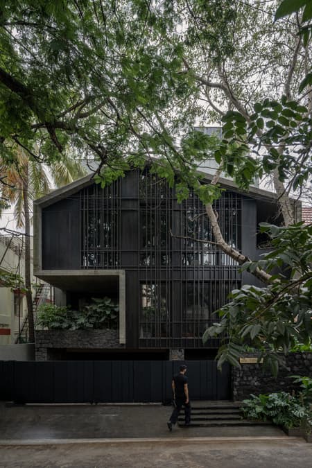 House of Shadow
