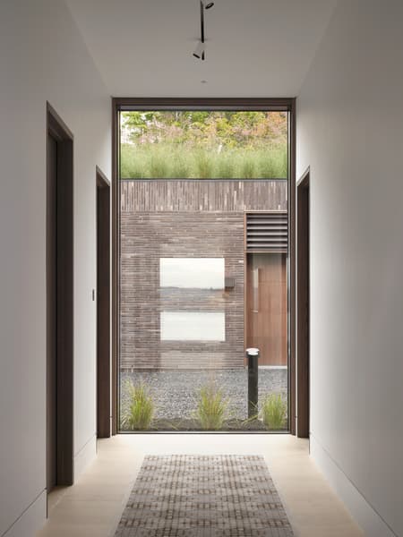 Lakeside Gallery Residence