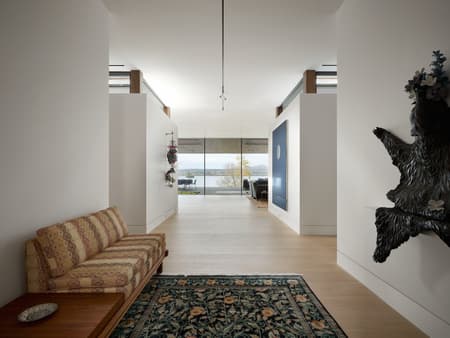 Lakeside Gallery Residence