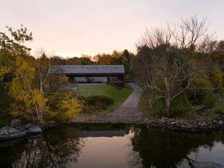 Lakeside Gallery Residence