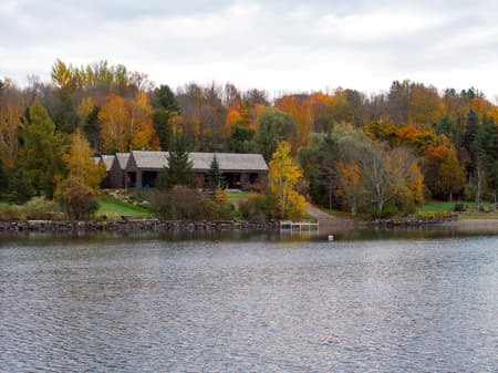 Lakeside Gallery Residence