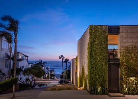 Manhattan Beach Residence