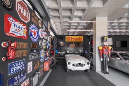 RMJ Garage
