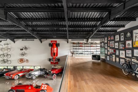 RMJ Garage
