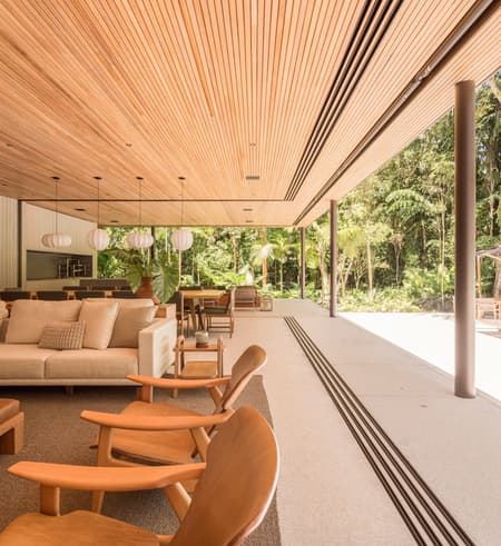 EKS Residence