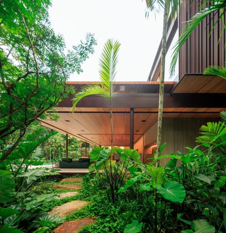 EKS Residence