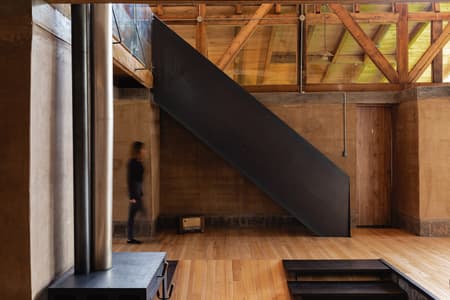 LASSO HOUSE