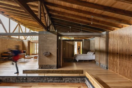 LASSO HOUSE